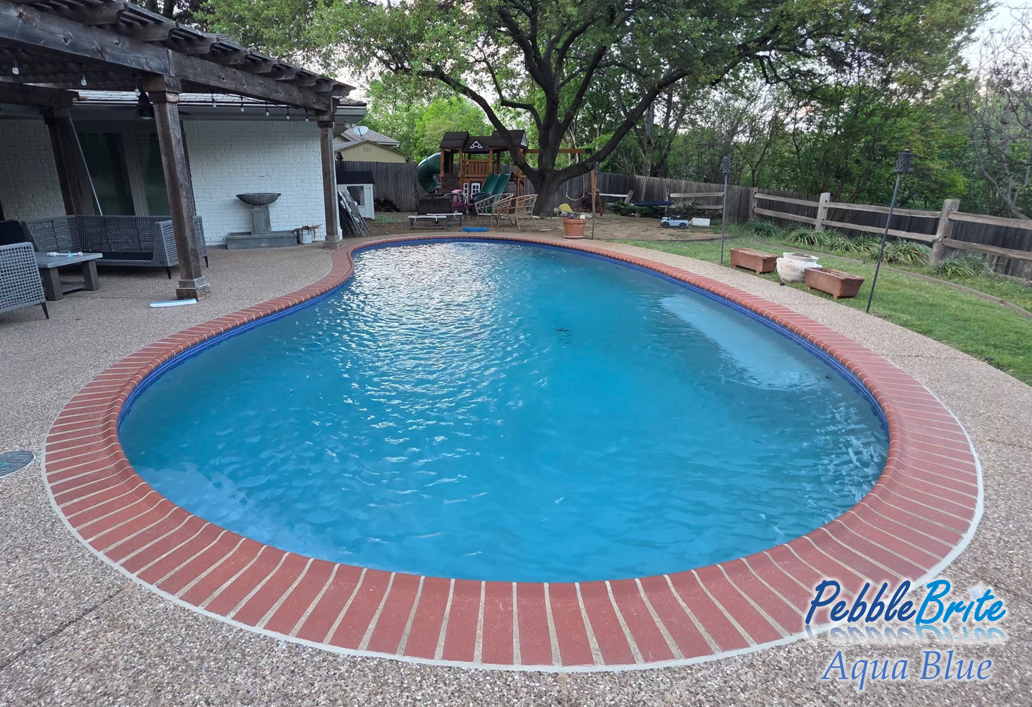 images/plaster/PebbleBrite/aqua%20blue%20pool1.png#joomlaImage://local-images/plaster/PebbleBrite/aqua blue pool1.png?width=3319&height=2272